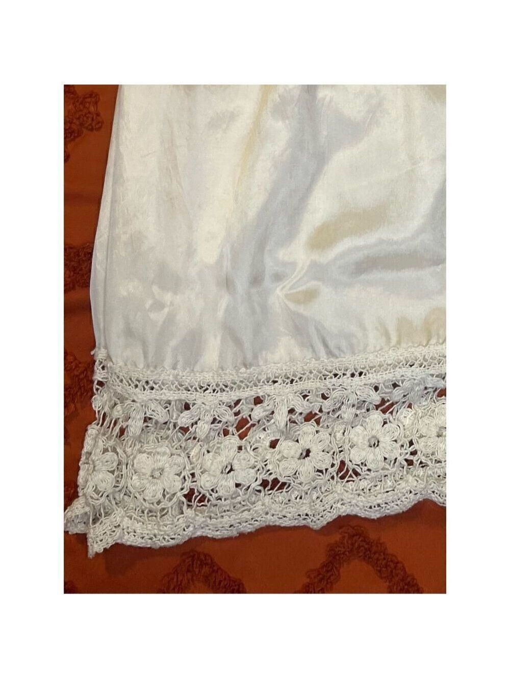 New Frontier Slip. Shiny heavy silky feel. USA. Sz. Large - Picture 6 of 16